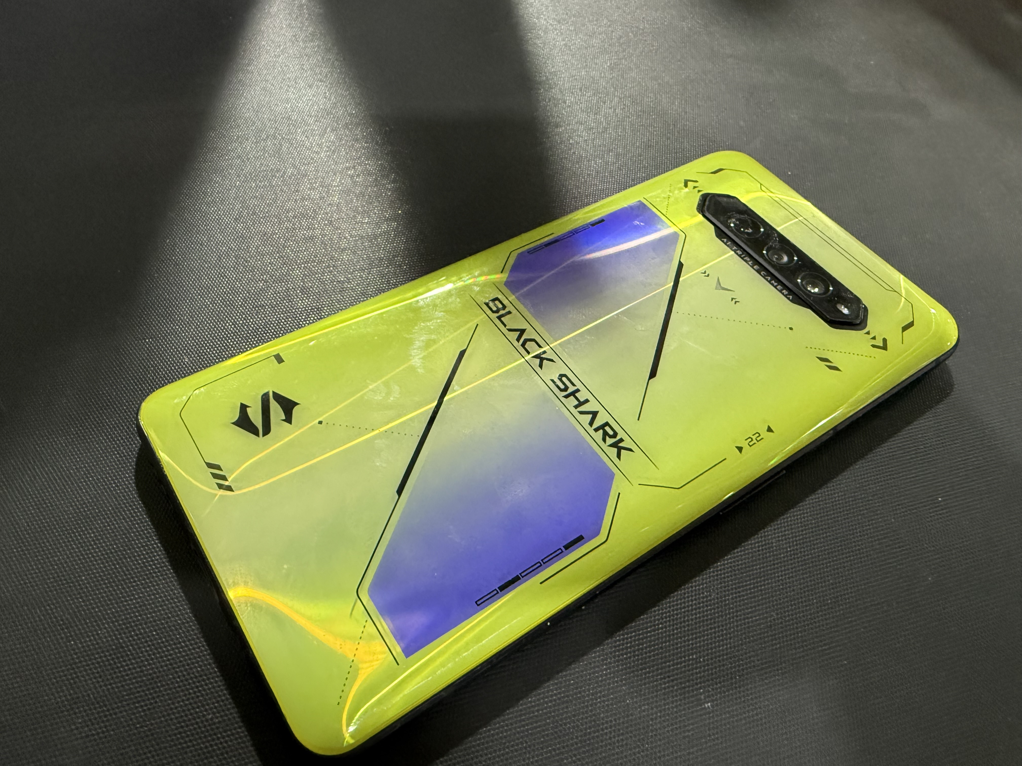 尝试给老古董黑鲨5Rs换电池